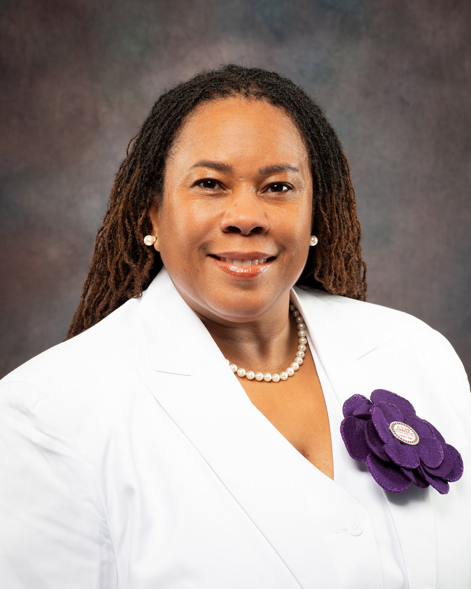 Genarda L. Wright, President, DeSoto County Alumnae Chapter